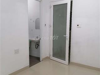Phòng trọ Q4 giá rẻ
