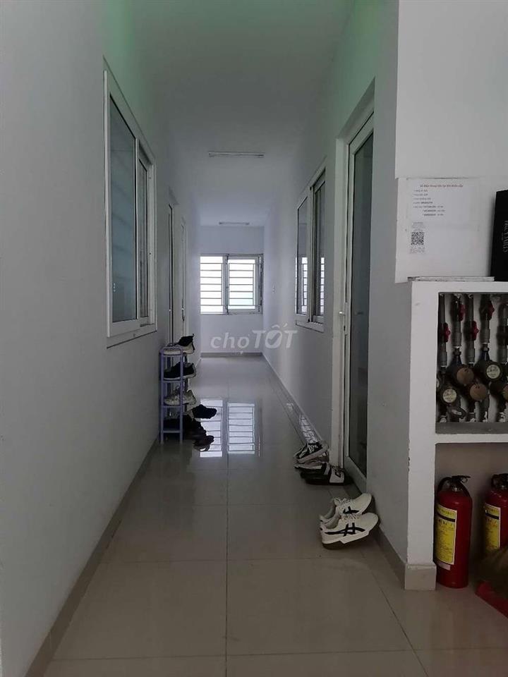 Phòng trọ Q4 giá rẻ