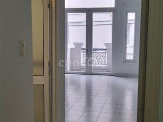Cho thuê nguyên căn mặt tiền đường 6m