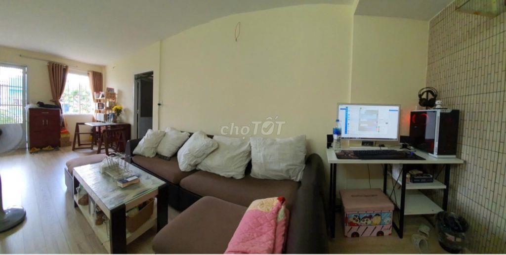 Cho thuê nhà nguyên căn lầu 3 trung tâm Q4