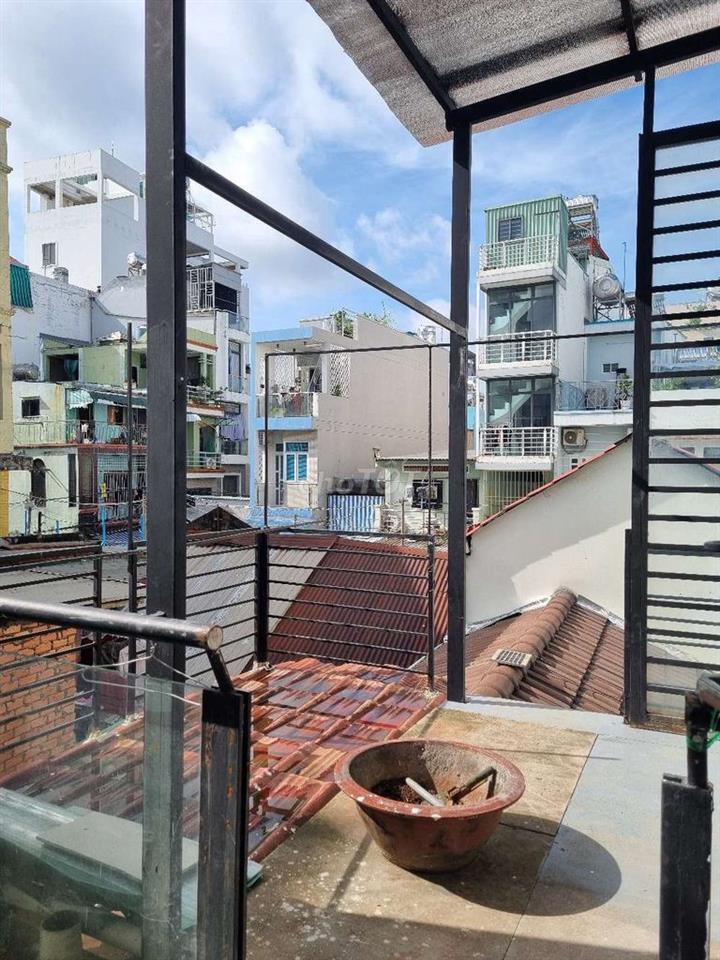 Phòng trọ Quận 4 mới sạch đẹp