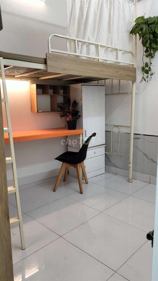 Trống lại 1 mini duplex phòng 2 người. Quận 4