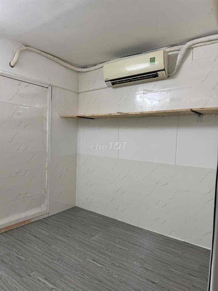 Cho thuê phòng trọ, có máy lạnh, máy giặt