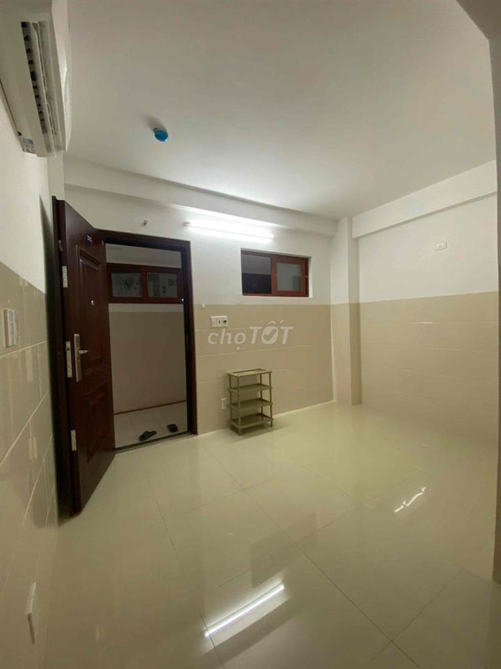 Studio ko nội thất giá rẻ sát Đại học Tdtu