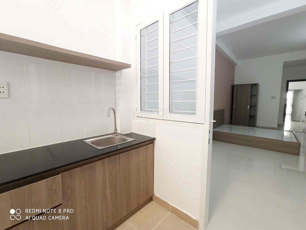 Studio tách bếp bao phí chỉ tính điện