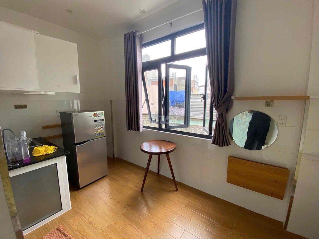 Studio cửa sổ lớn giá chỉ 5tr