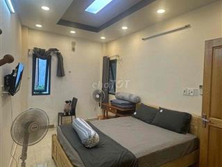 Studio cửa sổ đủ nội thất bếp chung chỉ 4p dùng