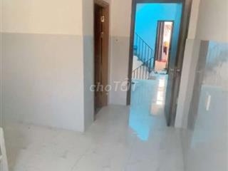 🏡 CHO THUÊ PHÒNG – BẾN VÂN ĐỒN, QUẬN 4