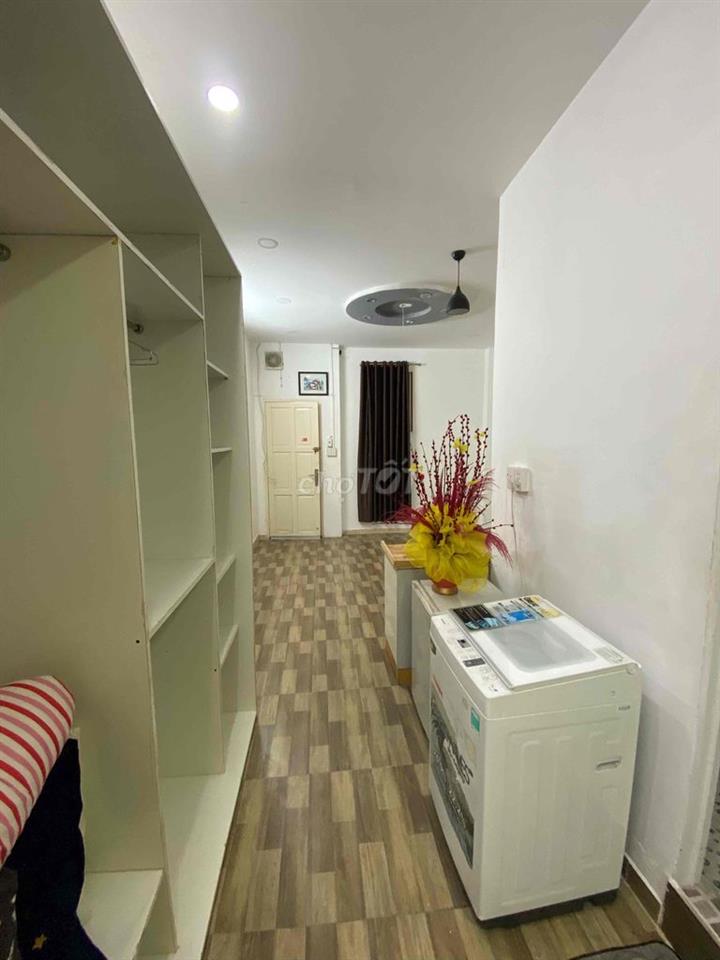 CĂN STUDIO TÁCH BẾP FULL NT 35m2 ở MT ĐƯỜNG SỐ 45 Q4
