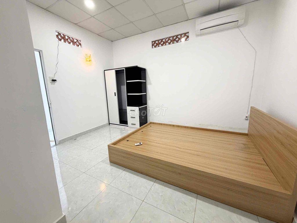 Cho thuê 2P 18m2 bancong full NT giá 3,8tr