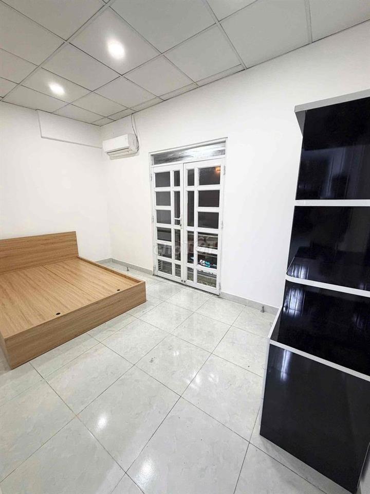 Cho thuê 2P 18m2 bancong full NT giá 3,8tr