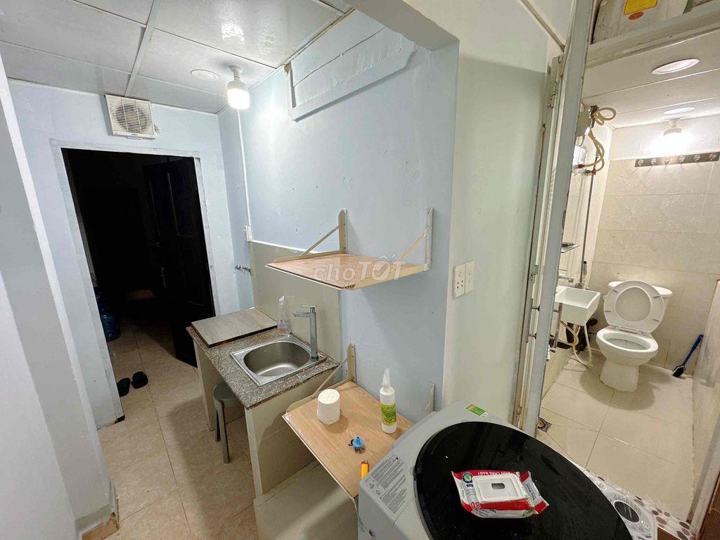 Phòng 20m2 full NT ở MT đường số 45 cửa sổ thoáng