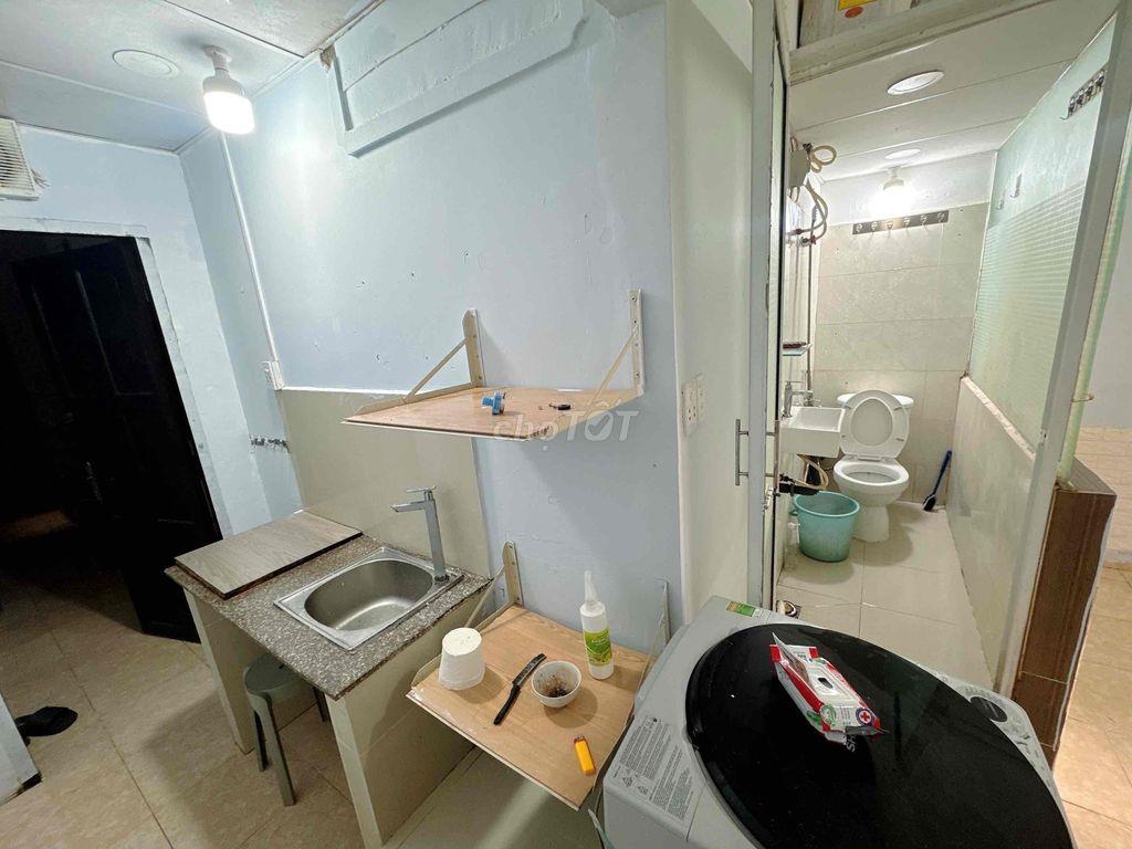 Phòng 20m2 full NT ở MT đường số 45 cửa sổ thoáng