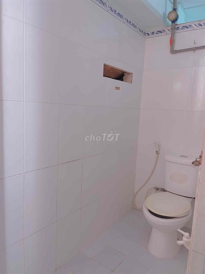 Phòng 2tr8 an ninh sạch sẽ Tôn Đản Quận 4 (Tháng 9 có)