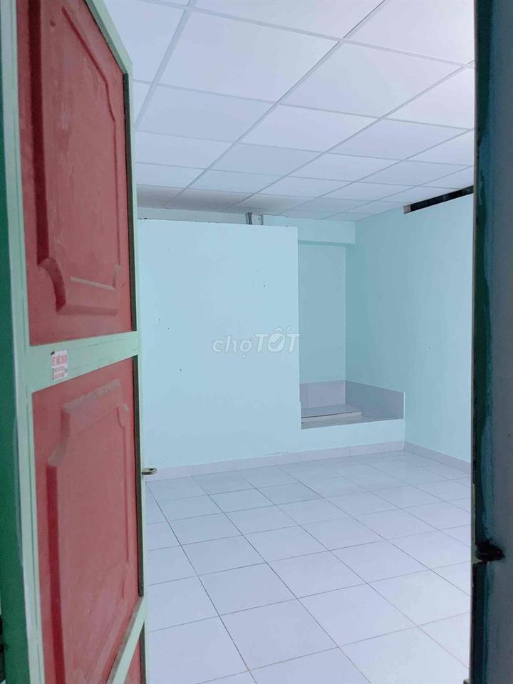 Phòng 2tr8 an ninh sạch sẽ Tôn Đản Quận 4 (Tháng 9 có)