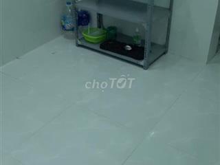 PHÒNG TRỌ CÓ GÁC QUẬN 4 - GIỜ GIẤC TỰ DO - ĐỂ XE MIỄN PHÍ