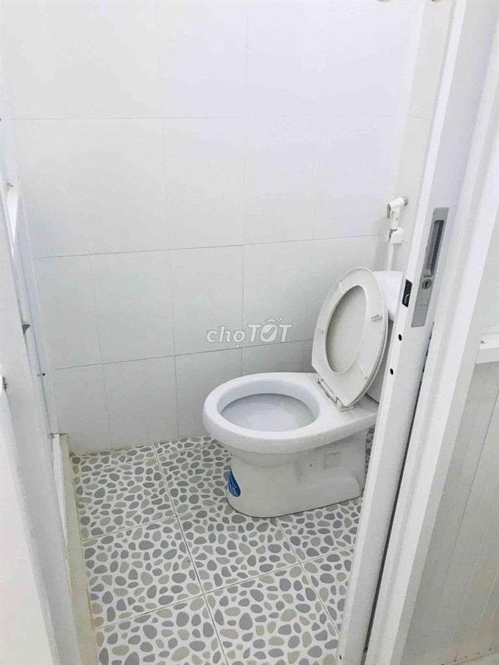 cho thuê lại phòng đang ở 