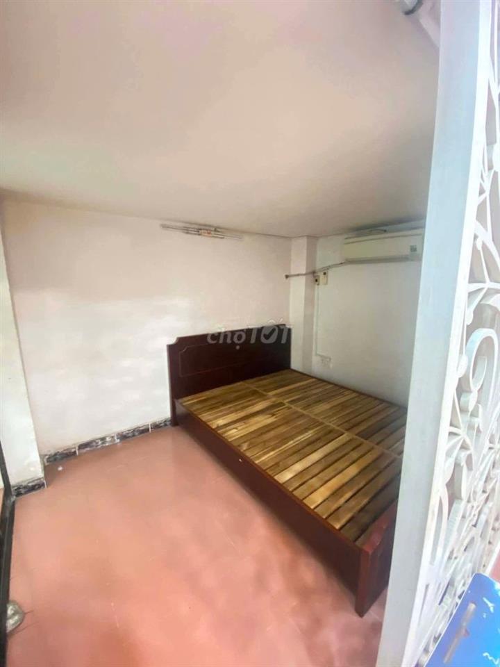 CH QUẬN 5  – NHÀ MỘT ĐỜI CHỦ – CHUNG CƯ 26 NGÔ QUYỀN 2PN GIÁ  1.75 TỶ 
