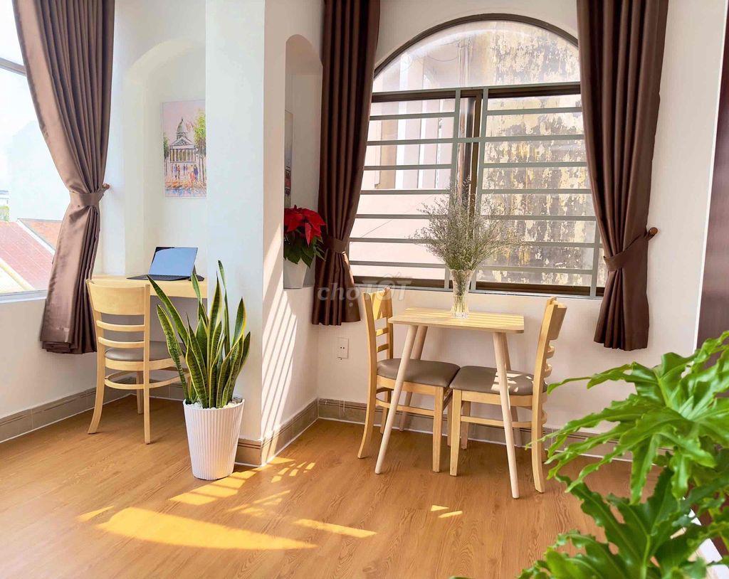 Phòng Xinh Full Nội Thất Thang Máy Duy Chuyển Gần UEH Khoa Học Tự Nhie