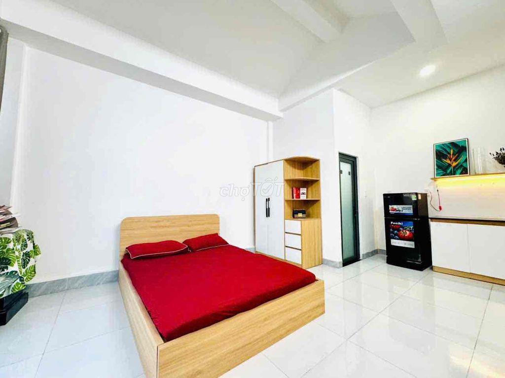 Căn Hộ Mới Khai Trương | Cách ĐH UEH, Văn Hiến Cơ Sở Nguyễn Văn Linn