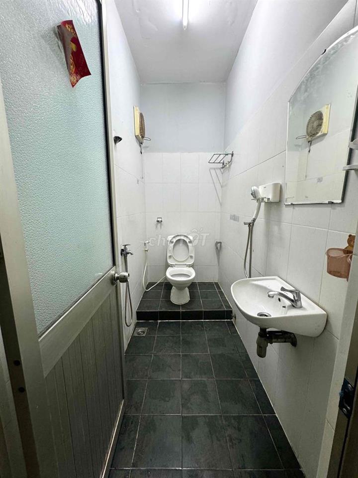 CĂN HỘ MINI 3PN 2WC ĐƯỜNG NGUYỄN VĂN ĐỪNG Q5 GIÁ SINH VIÊN