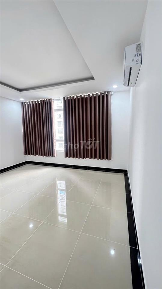 Cho thuê hộ Giai Việt – Duplex thông tầng - 854 Tạ Quang Bửu 