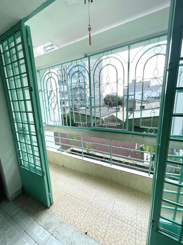 Cho thuê căn hộ chung cư Sư Vạn Hạnh ( tầng thấp ) Q5 – TP.HCM