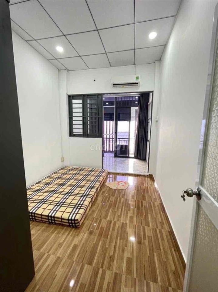 BÁN NHÀ HẺM CHỢ CAO ĐẠT QUẬN 5