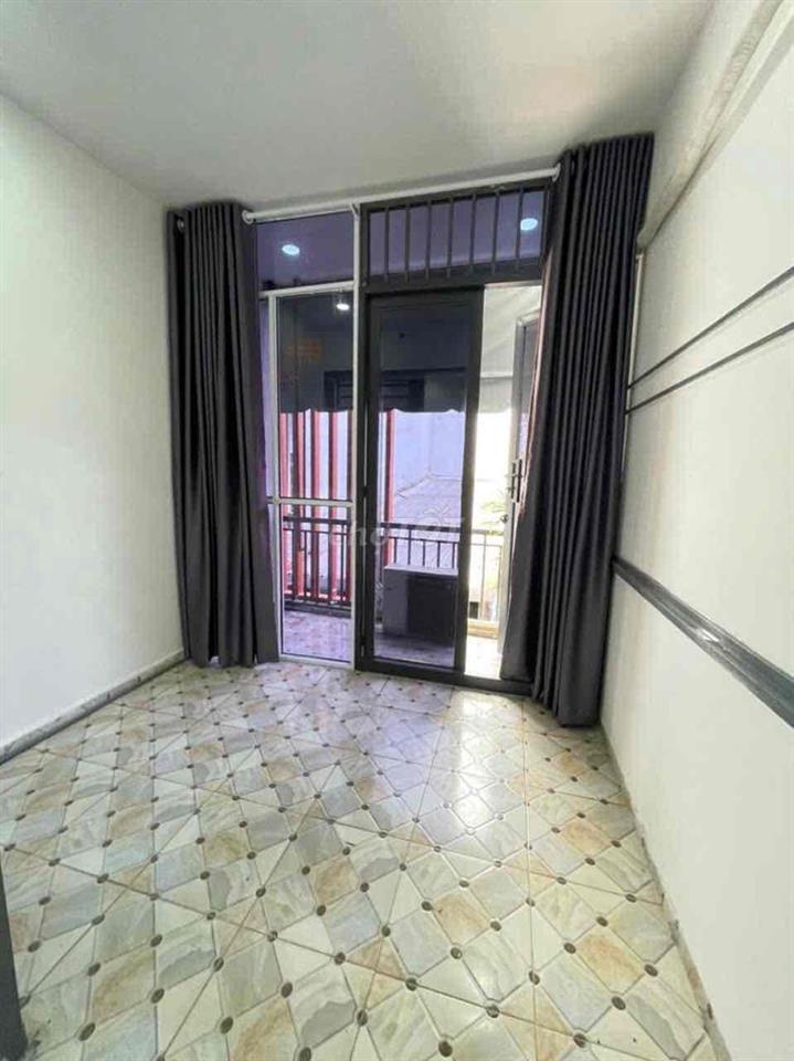 BÁN NHÀ HẺM CHỢ CAO ĐẠT QUẬN 5