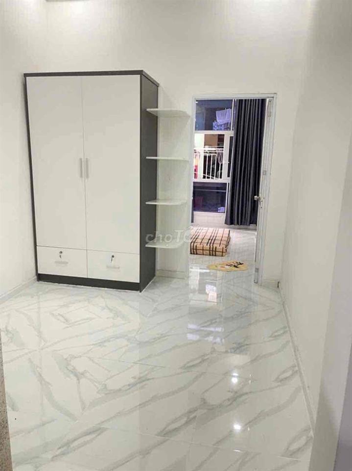 BÁN NHÀ HẺM CHỢ CAO ĐẠT QUẬN 5