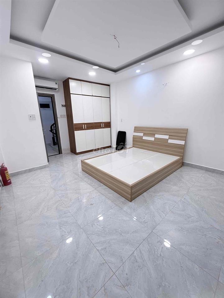 BÁN NHÀ MẶT TIỀN PHAN VĂN TRỊ QUẬN 5