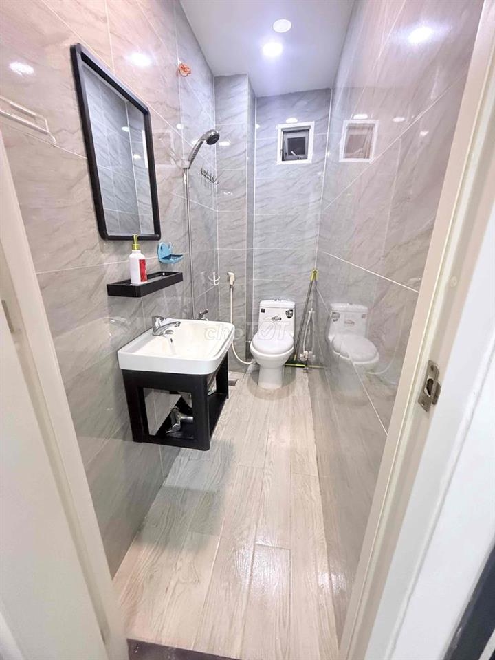 BÁN NHÀ MẶT TIỀN PHAN VĂN TRỊ QUẬN 5