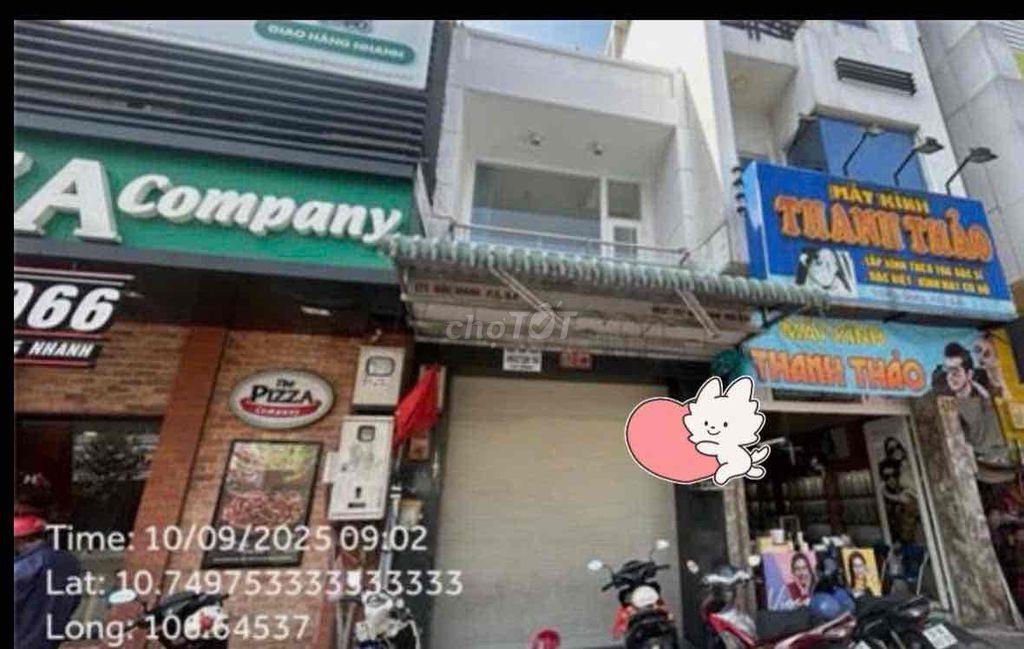 Bán nhà mặt tiền đường Hậu Giang, Phường 5 Quận 6