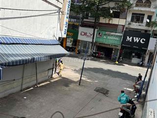 Nhà sát MT hẻm 9 m có dự án phia trước gần dhsg dt 47 m 4 tầng