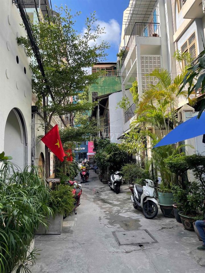 nhà hẽm 1 sẹc, đường Nguyễn Trãi, gần chợ Bàu Sen 50m