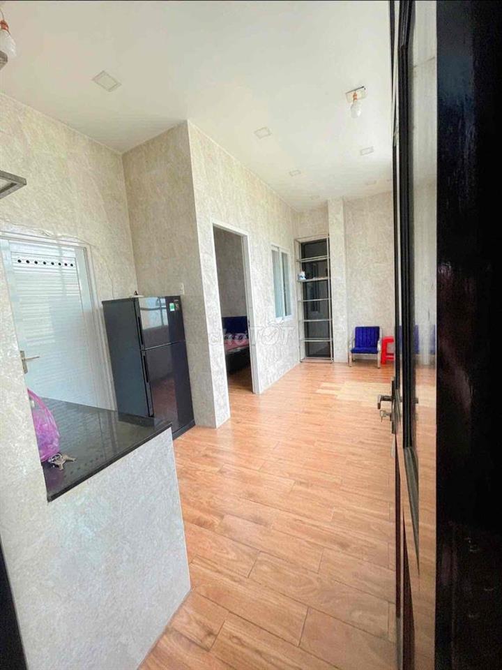 căn góc, mặt tiền khu bàu cát