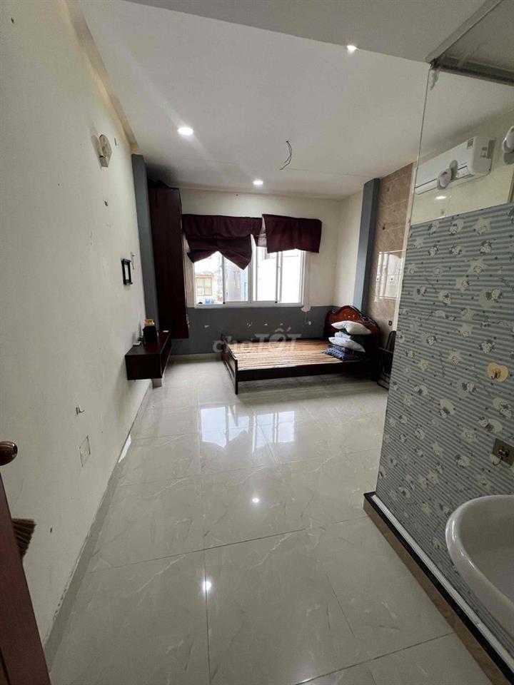Phòng trọ ban công cửa sổ Ngay lotte Quận 11