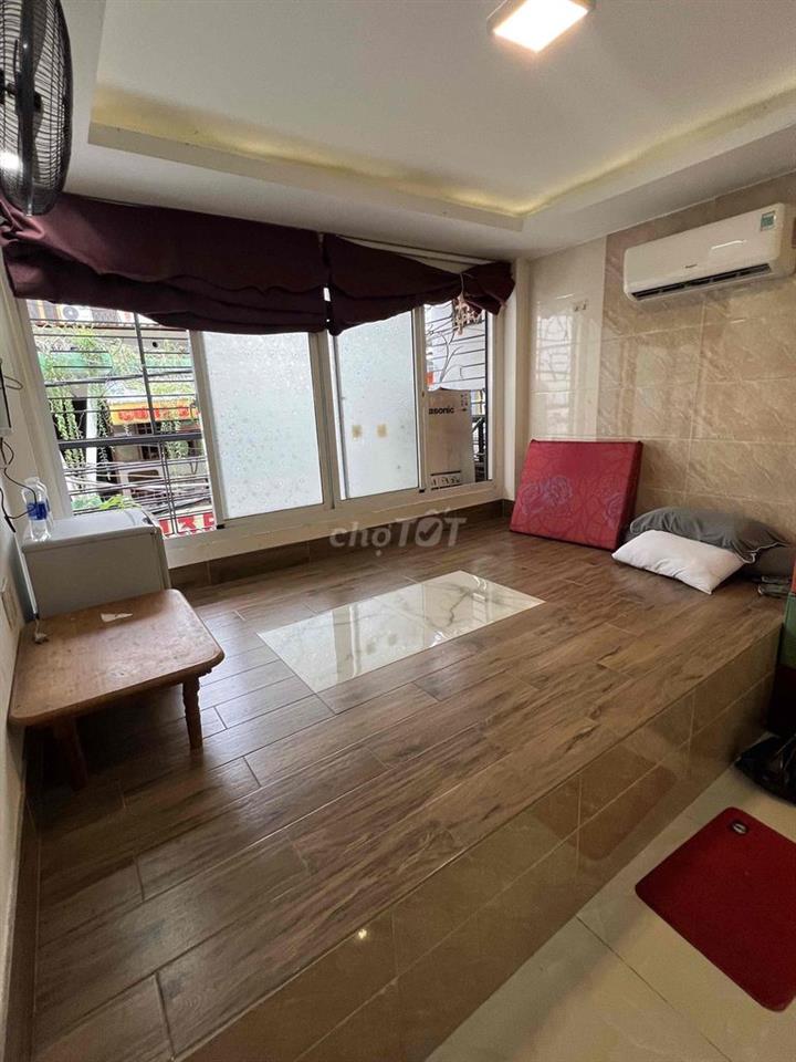 Phòng trọ ban công cửa sổ Ngay lotte Quận 11