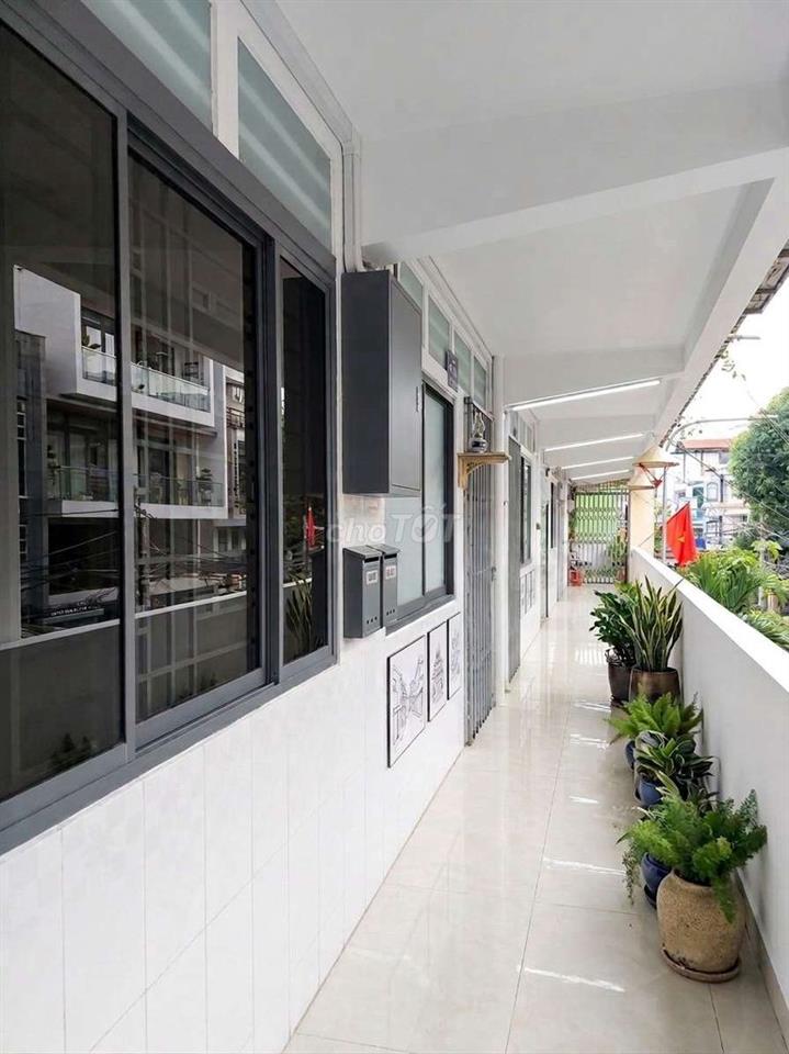 Chính Chủ Bán Chung Cư Quận 6 - Sổ Hồng Riêng - 2.08 Tỷ.