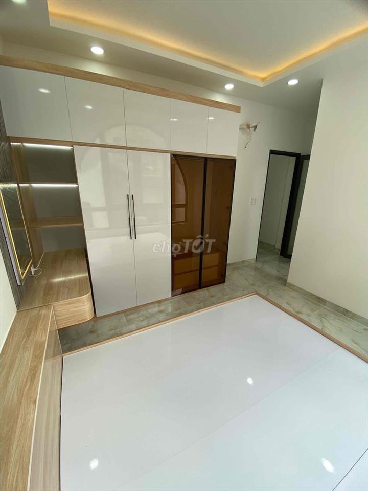 Bán nhà hẻm đường An duong vuong Q5