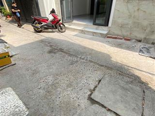 Bán nhà hẻm đường An duong vuong Q5