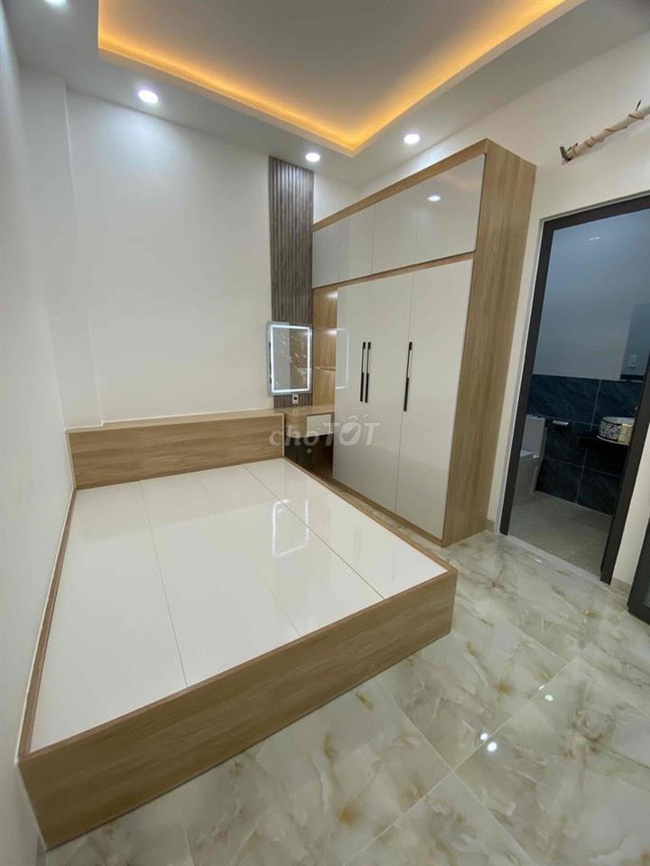 Bán nhà hẻm đường An duong vuong Q5