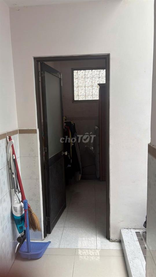 Nhà Quận 5 chợ Xã Tây, gần trường ĐHYD, 4PN, khu người Hoa