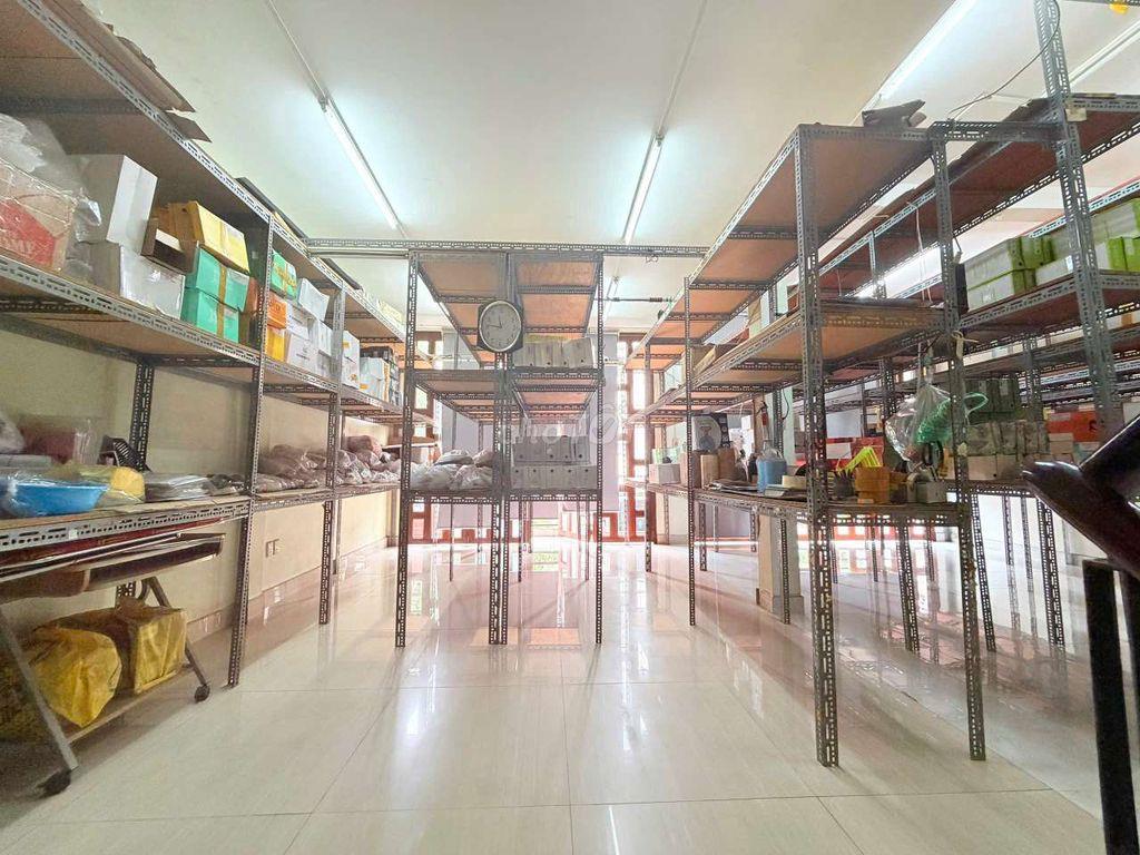Bán nhà 2 căn liền kề(từ lầu 2 đã thông tầng)