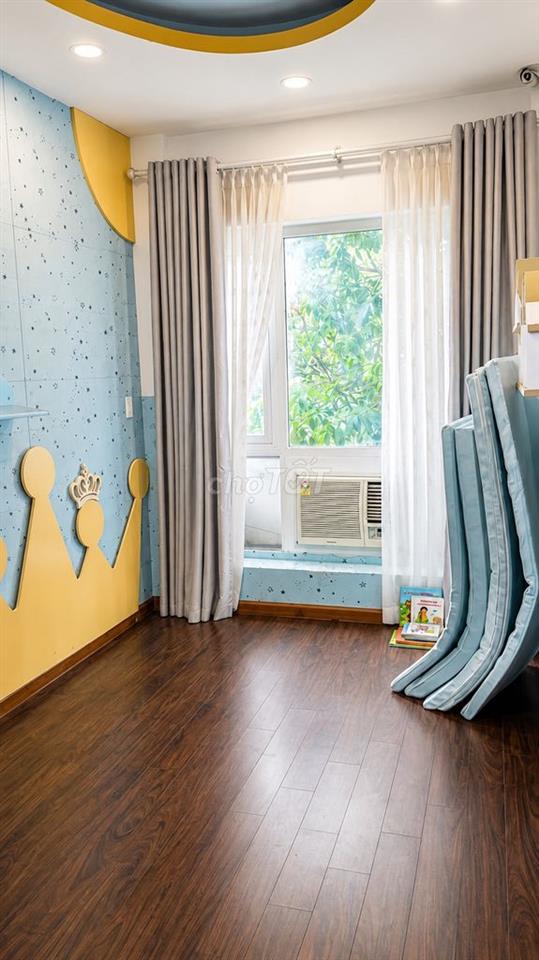 Bán nhà 2 MẶT TIỀN, kinh doanh thuận lợi, số 672 Nguyễn Trãi P11 Q5 