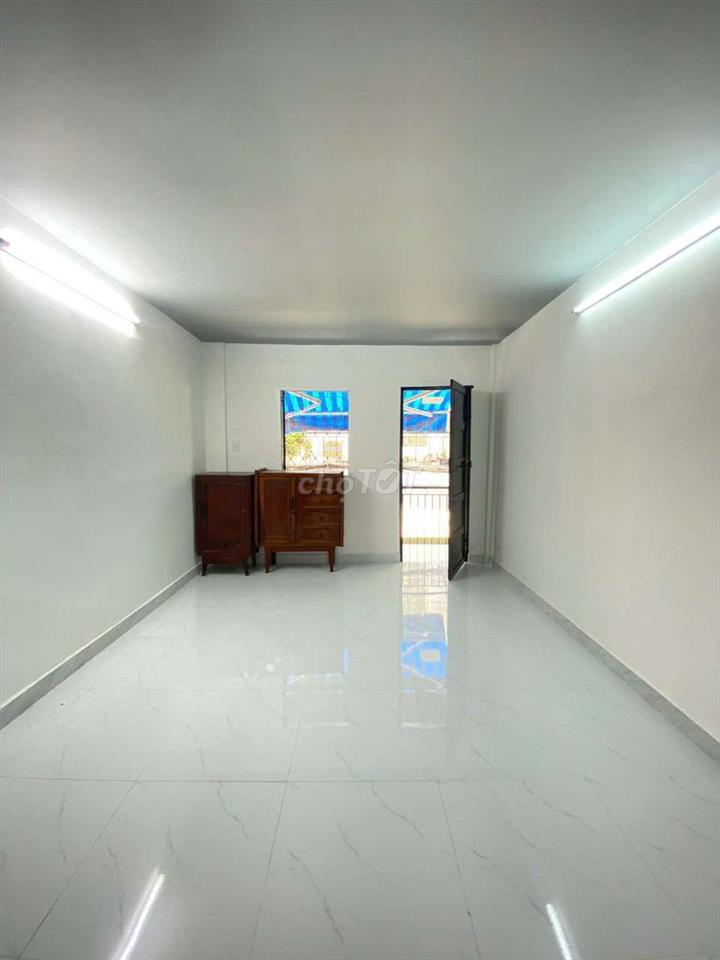 Bán nhà hẻm thông  3m50  đường trần phú p2 q5 giáp bên q10 