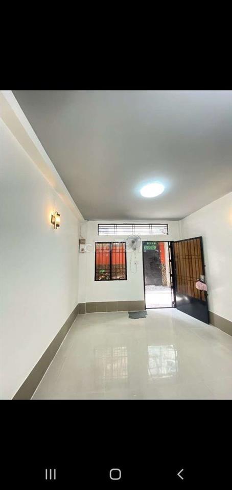 Bán nhà hẻm thông  3m50  đường trần phú p2 q5 giáp bên q10 