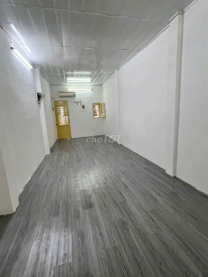 Nhà thuê