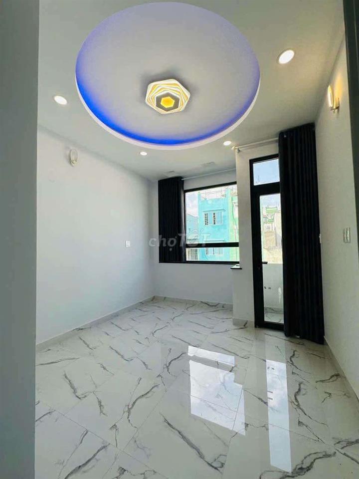 nhà bán Q8