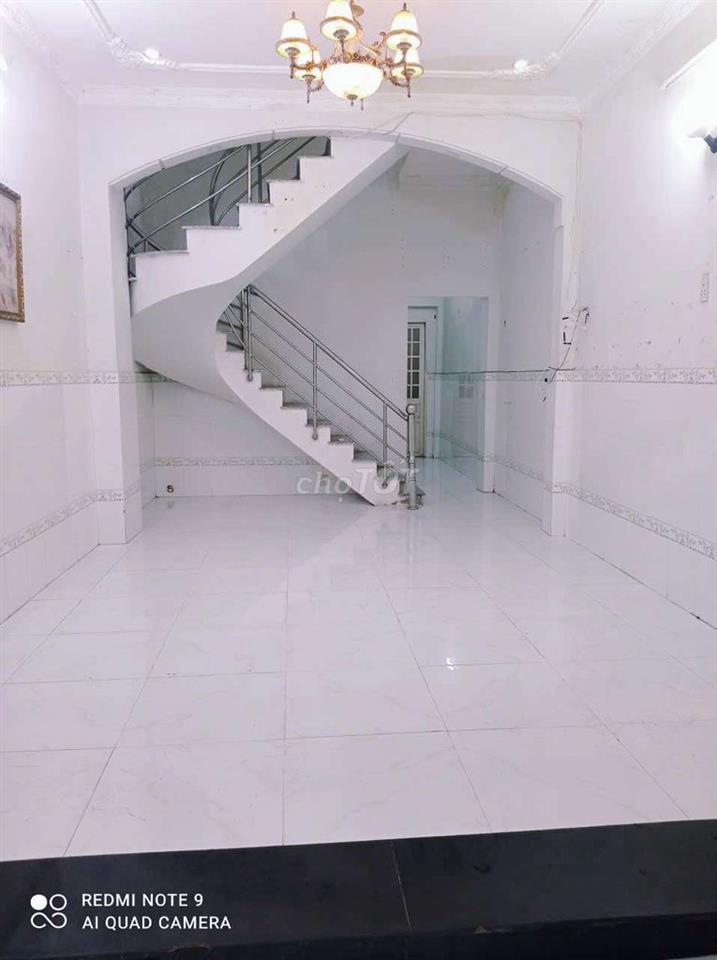 ✅✅Nhà đẹp 2PN Âu Dương Lân Q.8